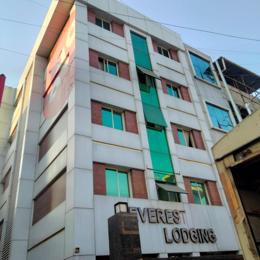 Hotel Everest Navi Mumbai Eksteriør bilde