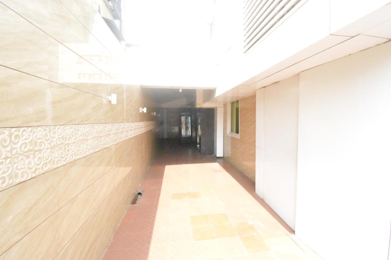 Hotel Everest Navi Mumbai Eksteriør bilde