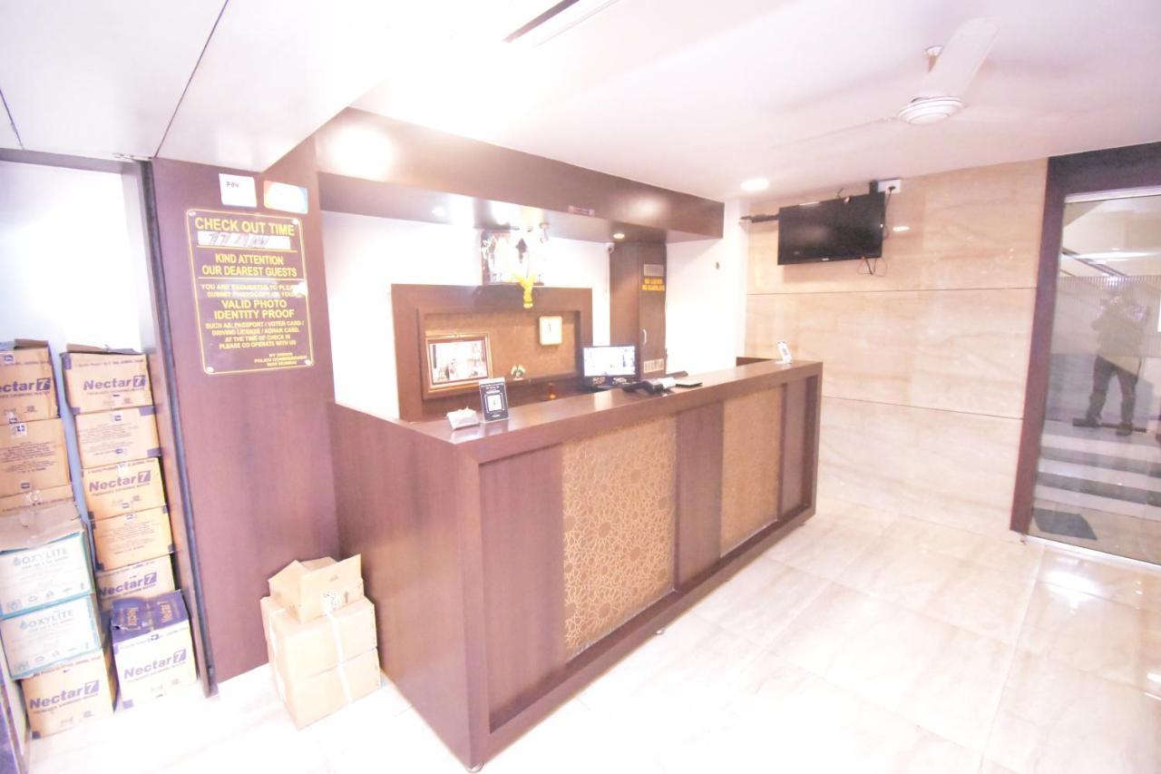 Hotel Everest Navi Mumbai Eksteriør bilde