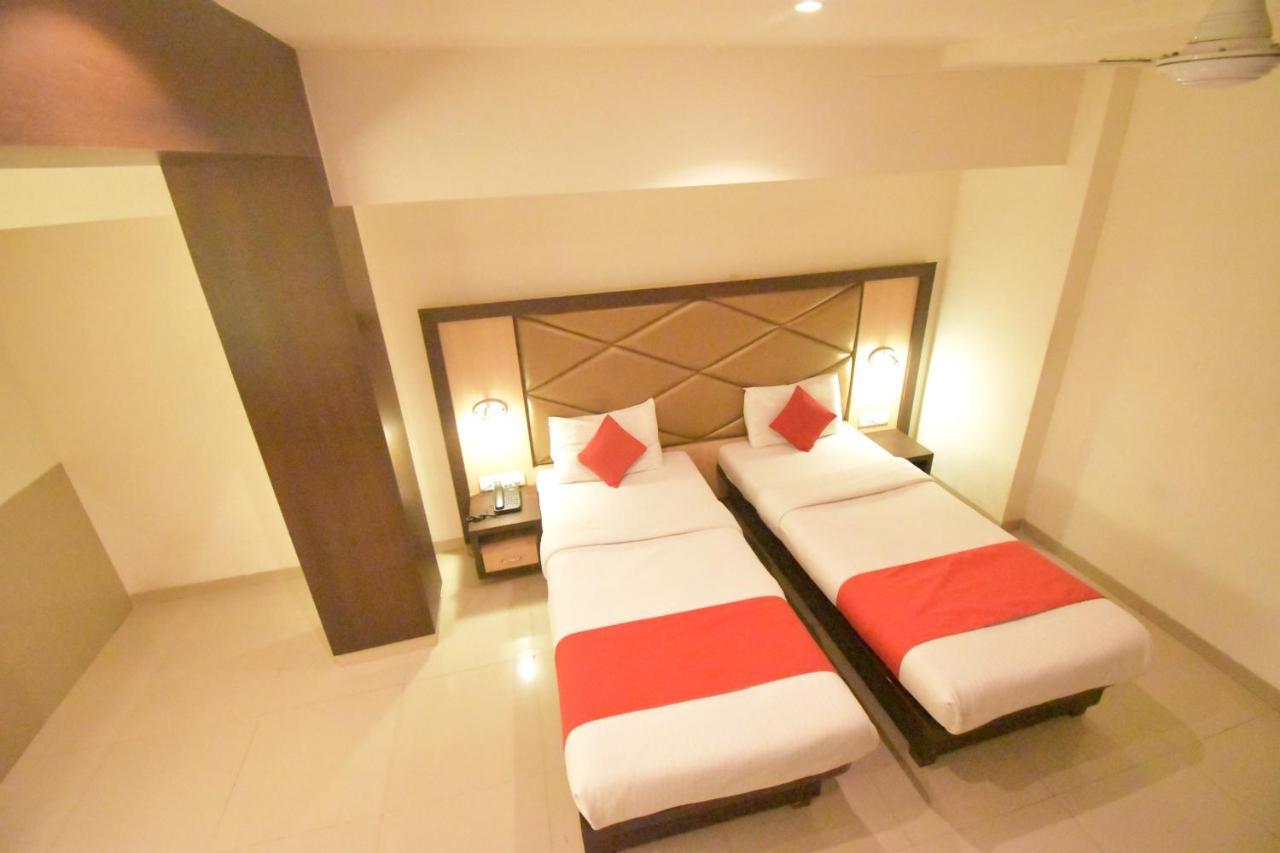 Hotel Everest Navi Mumbai Eksteriør bilde